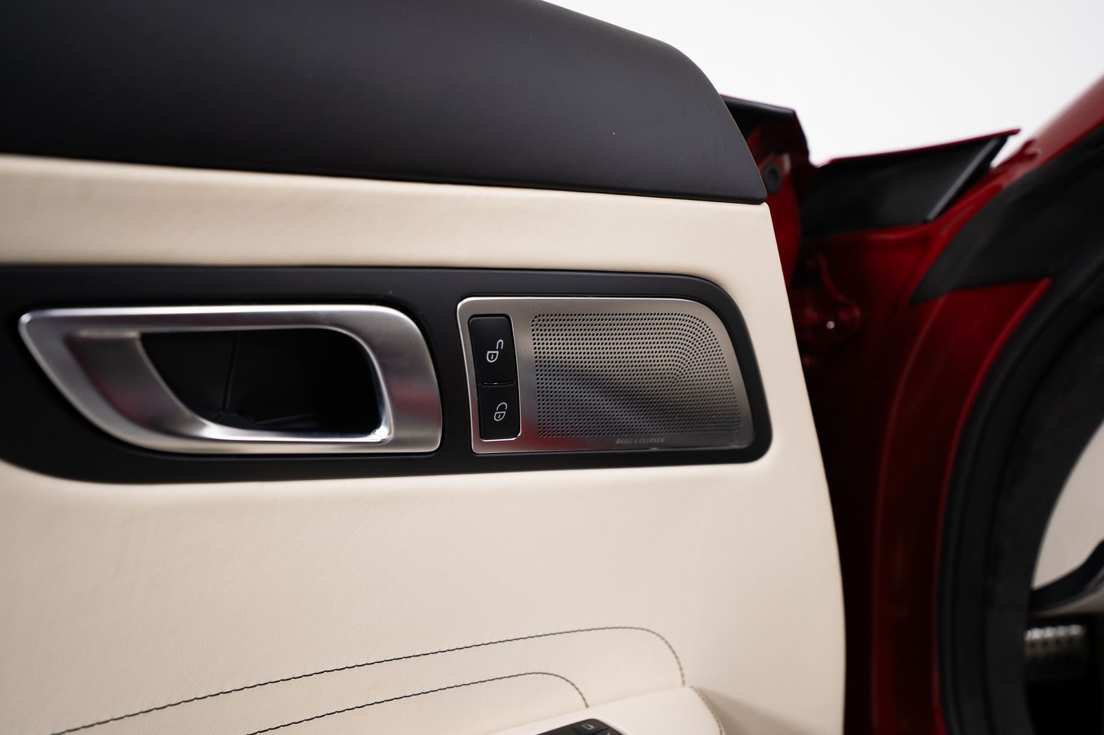 2012 Mercedes-Benz SLS AMG® — full photo 15 of 58