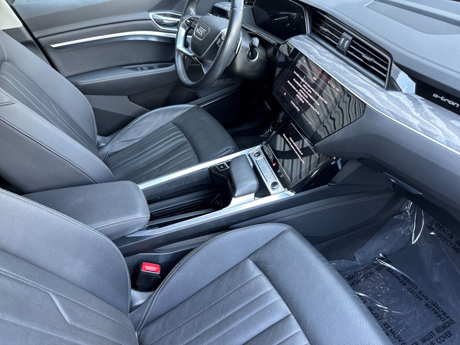 2024 Audi Q8 e-tron Premium Plus — full photo 16 of 29