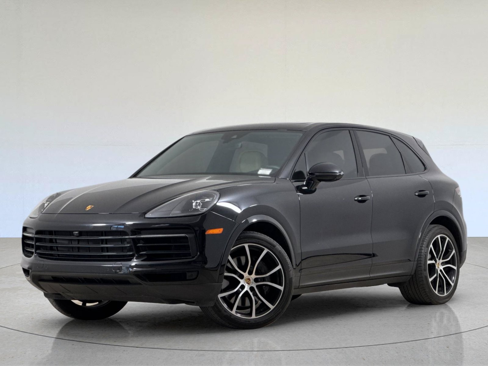 2023 Porsche Cayenne Base — photo 1 of 29