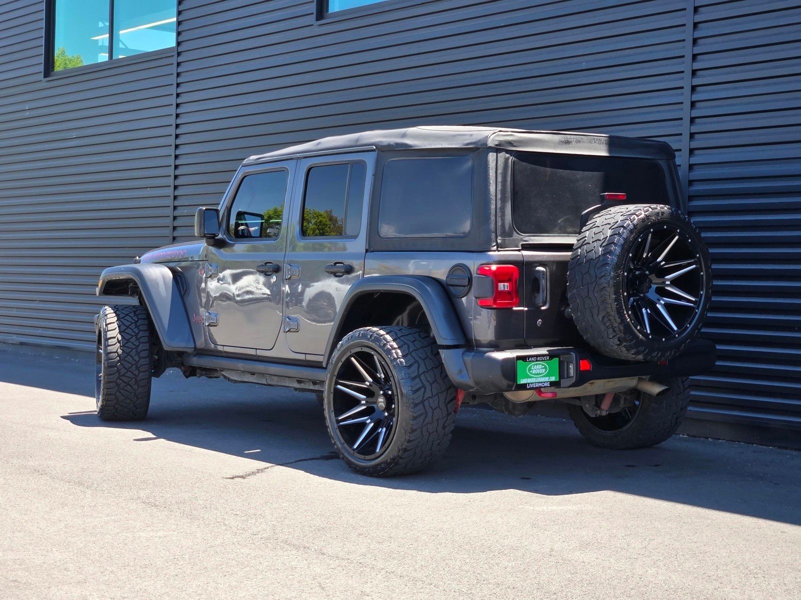 2020 Jeep Wrangler Unlimited Rubicon — full photo 4 of 45