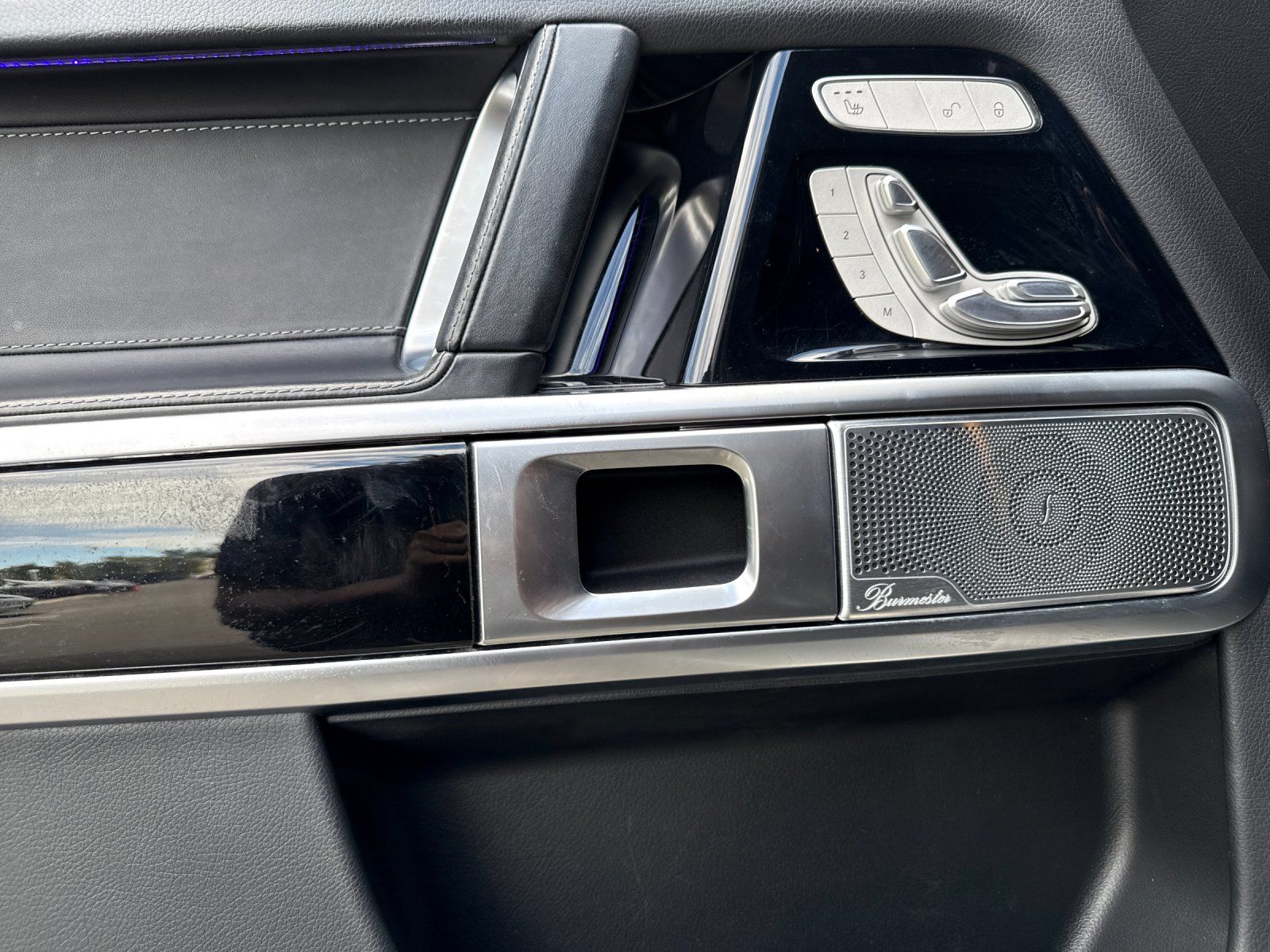 2022 Mercedes-Benz G-Class G 550 — foto completa 10 de 31