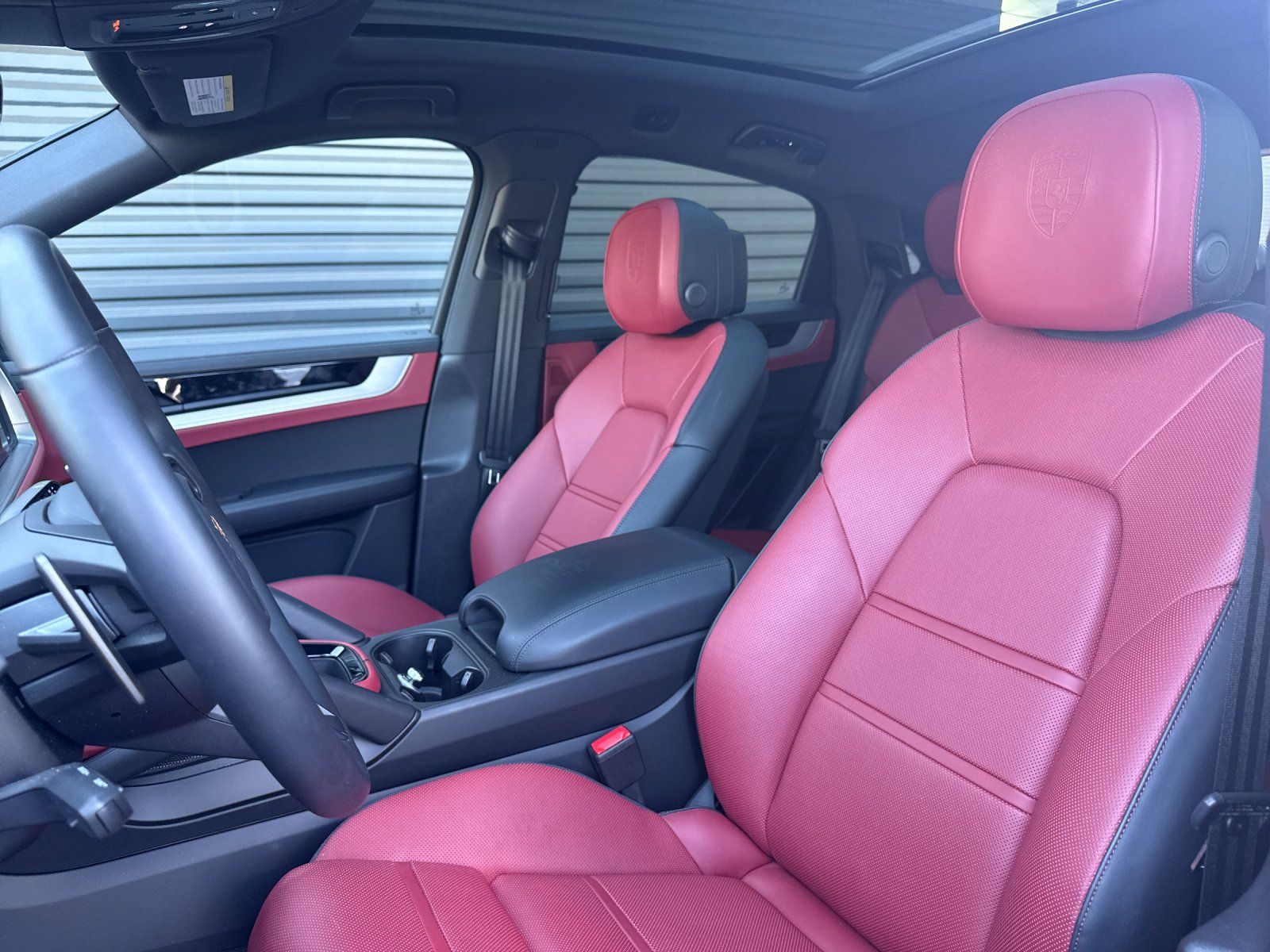 2026 Porsche Cayenne Coupe S — full photo 5 of 28