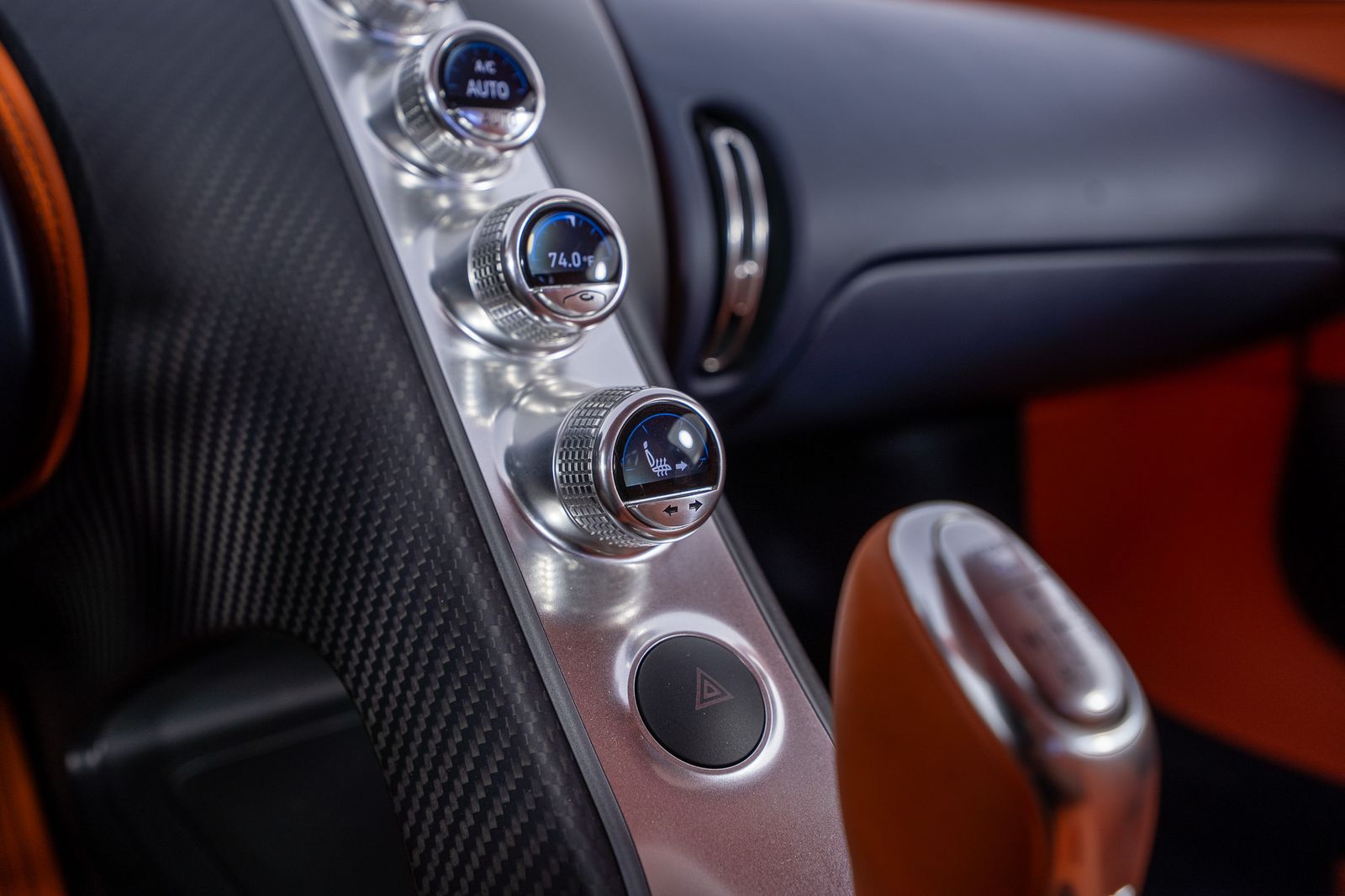 2018 Bugatti Chiron — foto completa 48 de 85