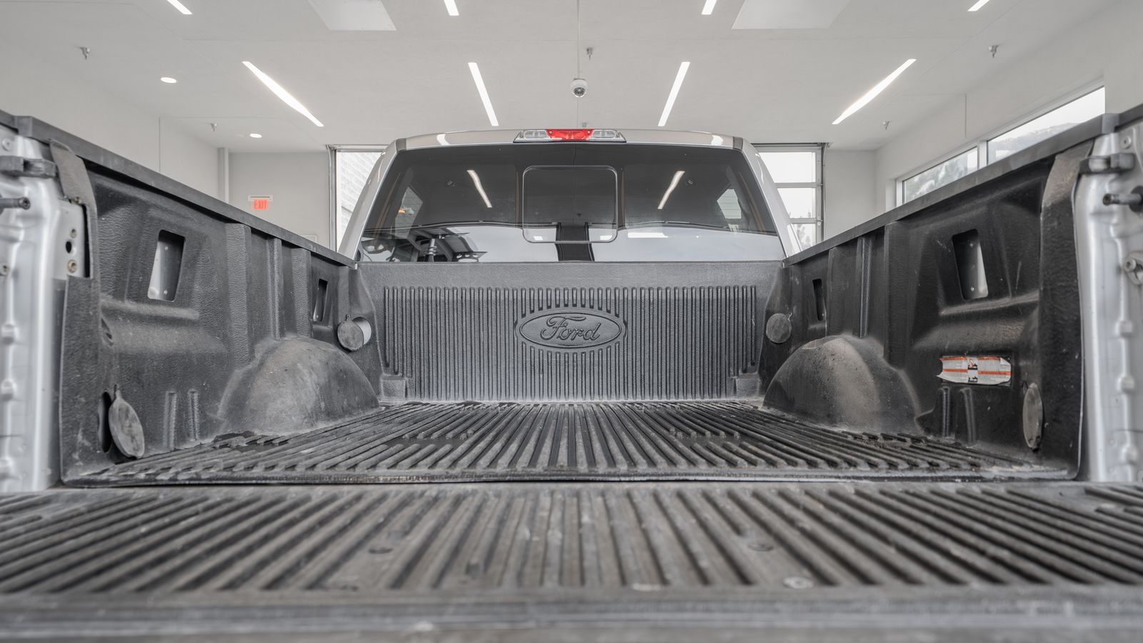 2018 Ford F-150 XLT — foto completa 33 de 33