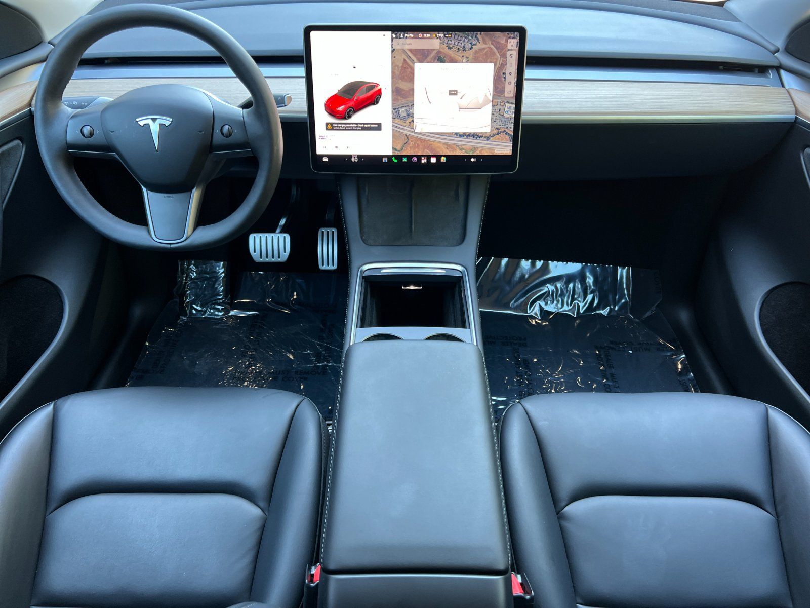 2023 Tesla Model Y Standard Range — full photo 13 of 31