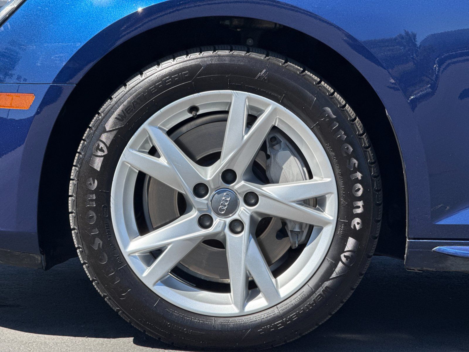 2018 Audi A4 2.0T Premium — foto completa 23 de 26