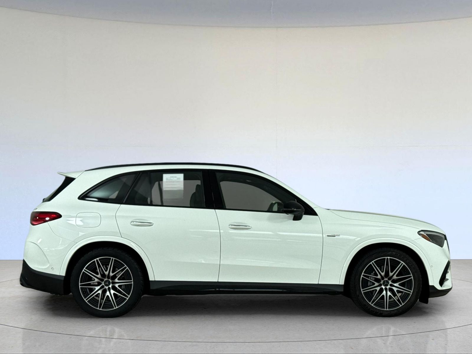 2025 Mercedes-Benz GLC GLC 43 AMG® — full photo 9 of 28